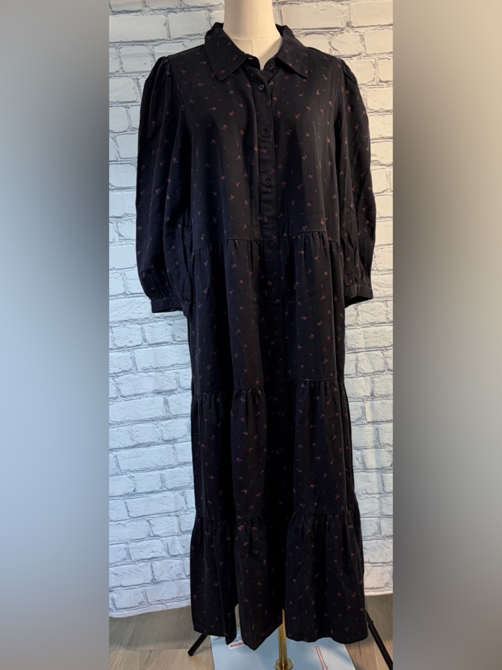 Macy’s Levis Size:L Women’s Black Floral Tiered Button-Front Dress Pockets